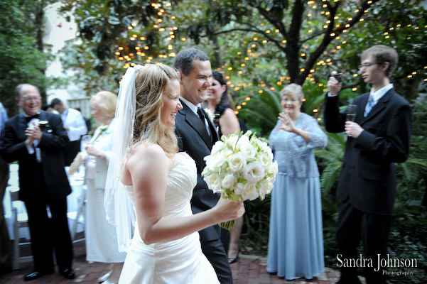 Best Courtyard Lake Lucerne - IW Phillips House Wedding photographer - Sandra Johnson (SJFoto.com)